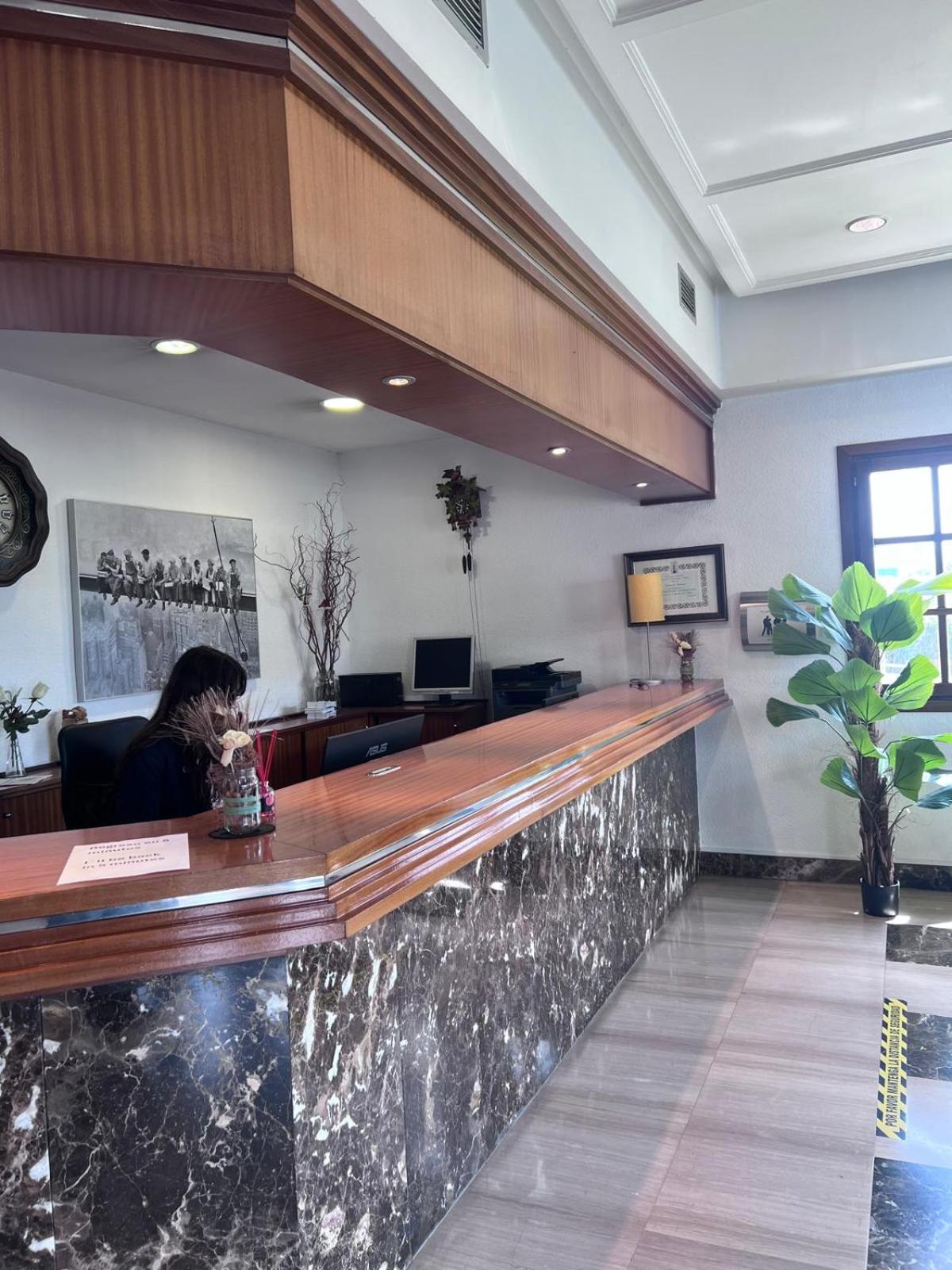 Hotel Itc Ciudad De Haro Extérieur photo