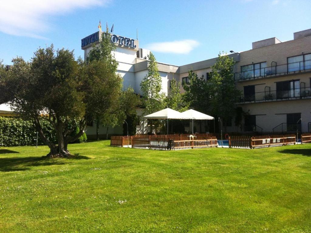 Hotel Itc Ciudad De Haro Extérieur photo