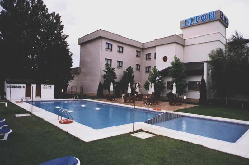 Hotel Itc Ciudad De Haro Extérieur photo